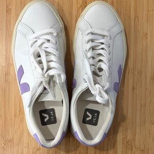 Veja Women's White and Lavender Sneakers
